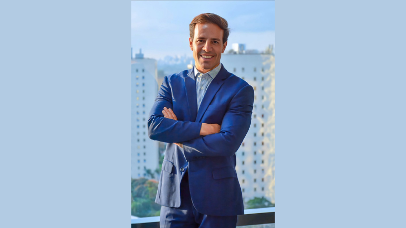 Ian dos Anjos Cunha explora como o pensamento profundo molda, de forma invisível, as decisões que constroem a realidade empresarial.