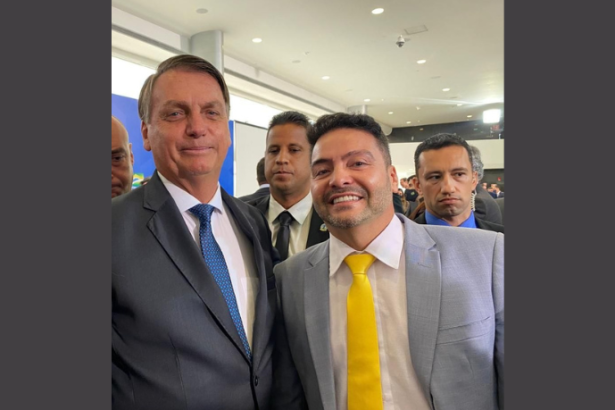 A liderança consciente forma equipes fortes e emocionalmente equilibradas com diálogo e visão humana, comenta Ademir Pereira de Andrade.