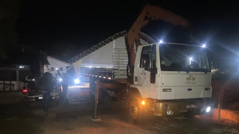 Altevir Seidel mostra como os guindastes revolucionaram grandes obras, acelerando prazos e ampliando a escala da construção.