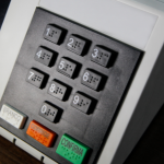 Eleições 2026: Março Define Quem Sai e Quem Fica no Cenário Político Brasileiro